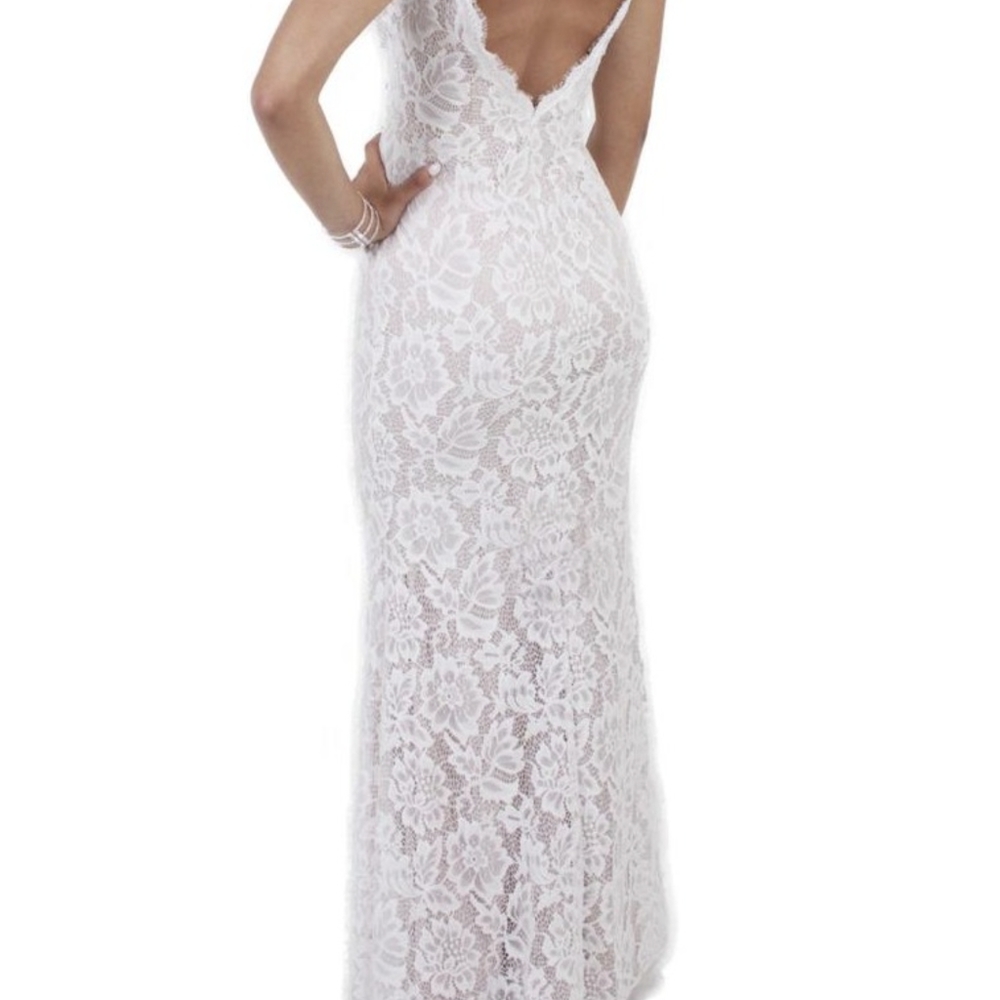 Formal dress - Picture 12 of 13